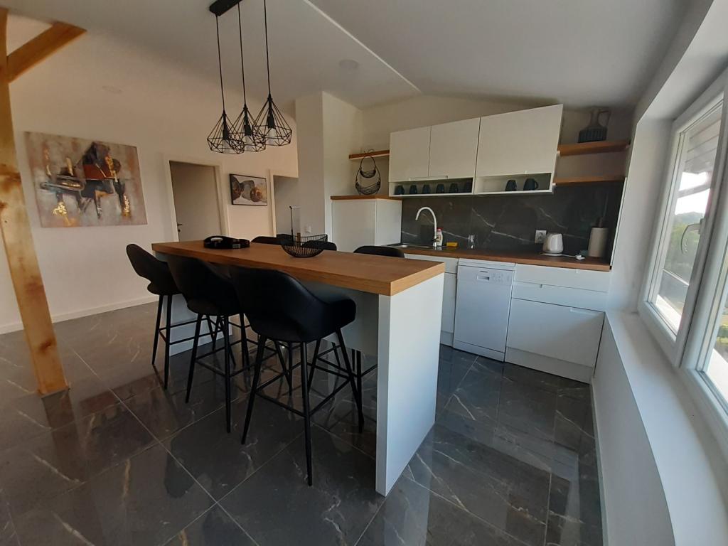 A6+1 - Apartmani 'Dunavski san' ****